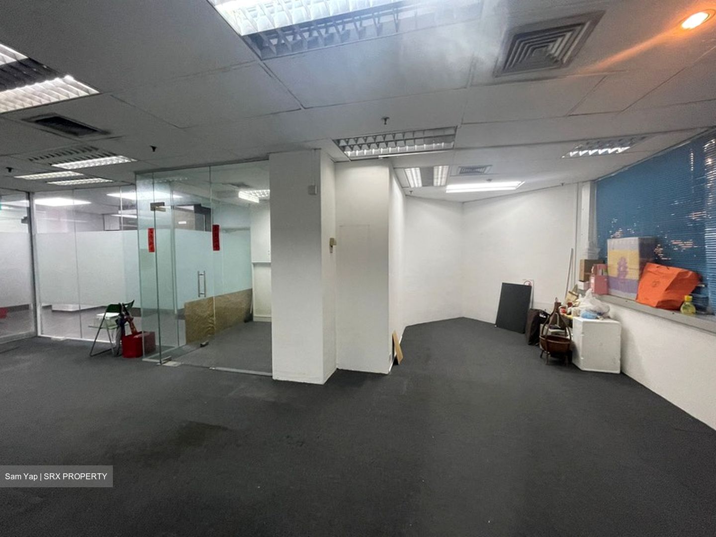 North Bridge Centre (D7), Office #583837731